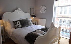 Burlington Beach Apartments